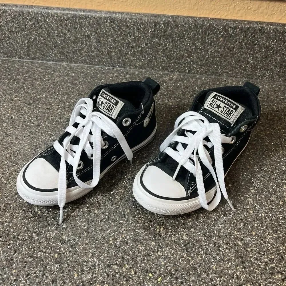 Converse All Star Kid Youth Sz 12 Black Canvas Sneaker Lace Up Mid Padded Tongue